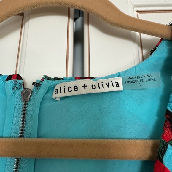 ALICE + OLIVIA Kami Blouson Sleeve Deep V Ruffle Romper in Beach Bliss Aqua (D9) - Picture 6 of 11